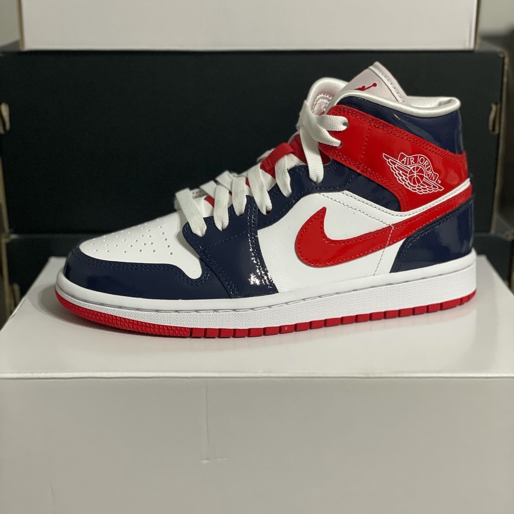 Patent leather AJ1! Dead stock!